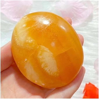 Positive Energy Crystal 1pc Natural Orange Calcite Polished Reiki Healing Energy Gem Suitable for Home Office Decoration (Size : 210-220g)