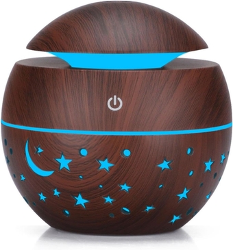 Practical Mini Wood Grain Humidifier, Star Sky Wood Grain Creative Hollow Star Humidifier, Colorful Translucent Mini Portable 130ML Aromatherapy Machine For Car Bedroom Livingroom (Brown)