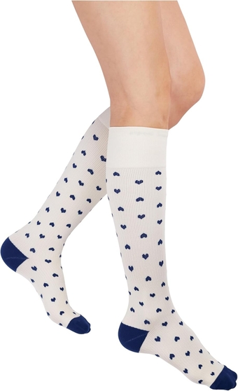 Women’s Heart Pattern Knee High 15-20 mmHg Graduated Compression Socks