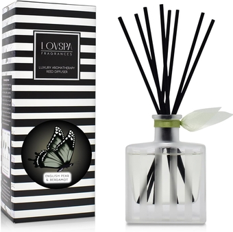 English Pear & Bergamot Reed Diffuser and Scented Sticks Set - Sparkling Bergamot, Crisp Pears with a Light Scent of Fresh Cut Wood - Modern Scent Diffuser for Large Rooms - Made in The USA