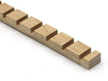 1/2" x 3/4" Maple, Hardwood, Dentil Molding, Decorative Trim (12, 8 ft.)