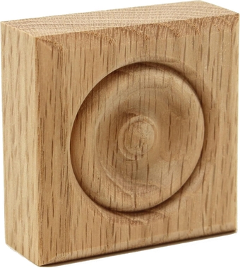 1" x 2-1/2" x 2-1/2" Oak Rosette Plinth Blocks (6)