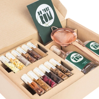 RUM | Rum Making Kit | Diy Gift Kits for Adults | Cool Valentines Gift for Men & Women | Bartender Birthday Gift Basket | Anniversary Christmas Gift for Him & Her | Rum Gift Set |12 Botanicals